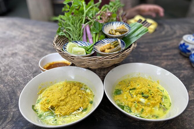 Siem Reap Evening Foodie Vespa Tour / Tuk Tuk Available - Stop four: Road 60 and the night market experience