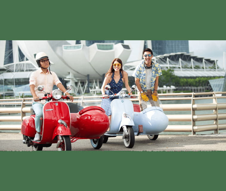 Singapore: Kampong Glam & Civic District Vespa Sidecar Ride - From the Esplanade to the Civic District