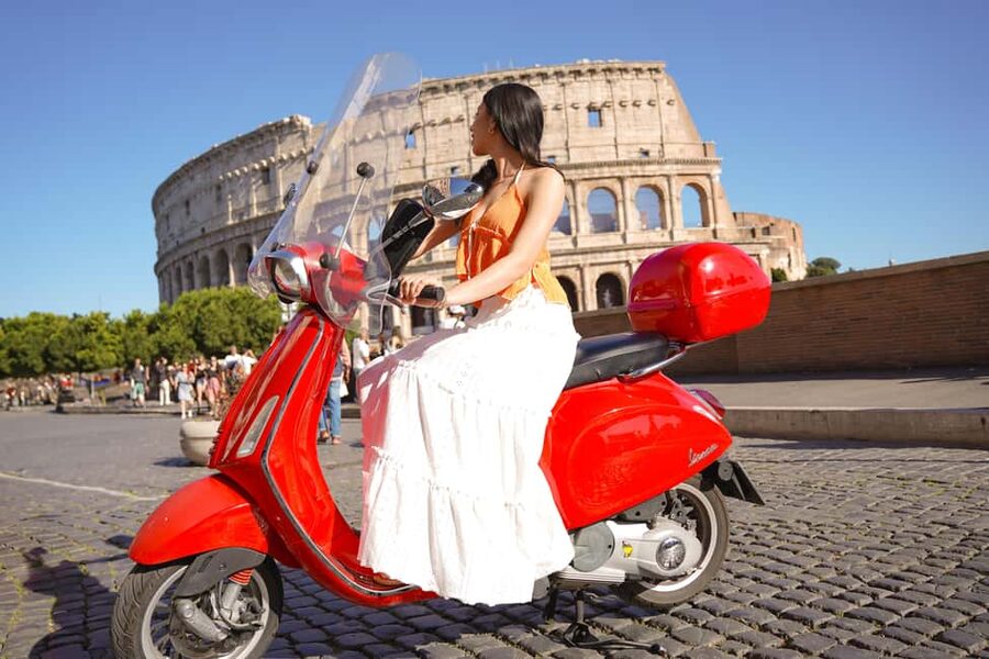 Taste, Explore, Capture-All inclusive Vespa Tour in Rome - Fontana dell’Acqua Paola and the ride between stops