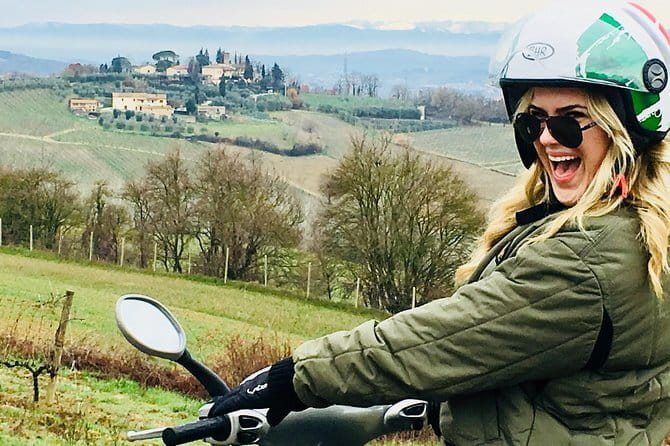 Tuscany Vespa Tour from Florence with Wine Tasting - San Gimignano, towers and a little free time