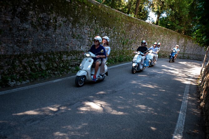 Vespa 125 rental to explore the UNESCO Hills - The route is flexible, not fully guided