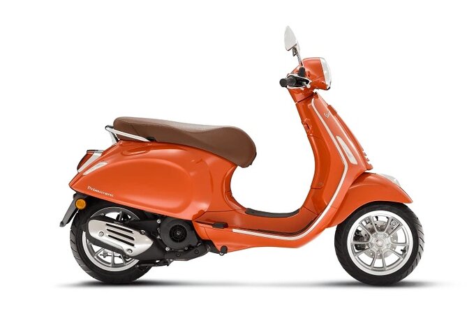 Vespa and Scooter Rental in Lucca - Picking up your Piaggio or Kymco at 10:00 a.m.