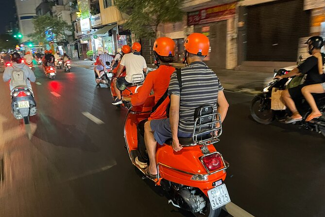 Vespa Female Ao Dai riders Night Street Food + See Train Street - Entering Duong Tau and seeing Train Street