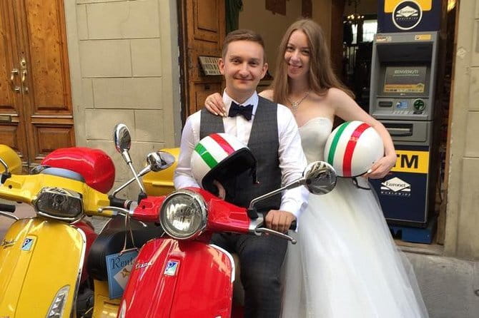 Vespa Motorcycle rental in Florence - What the independent format gives you