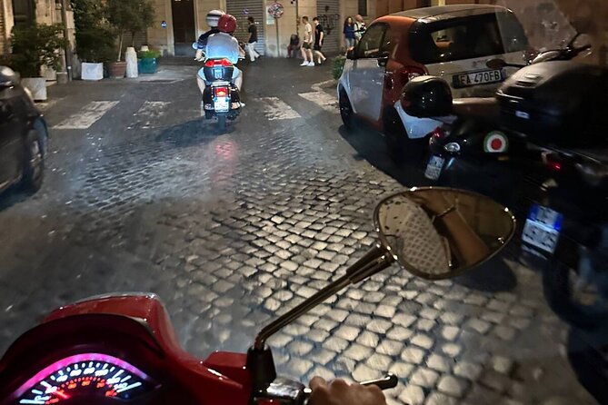Vespa Photoshoot & Rome Tour - Emilio’s role: guide, photographer, and local contact