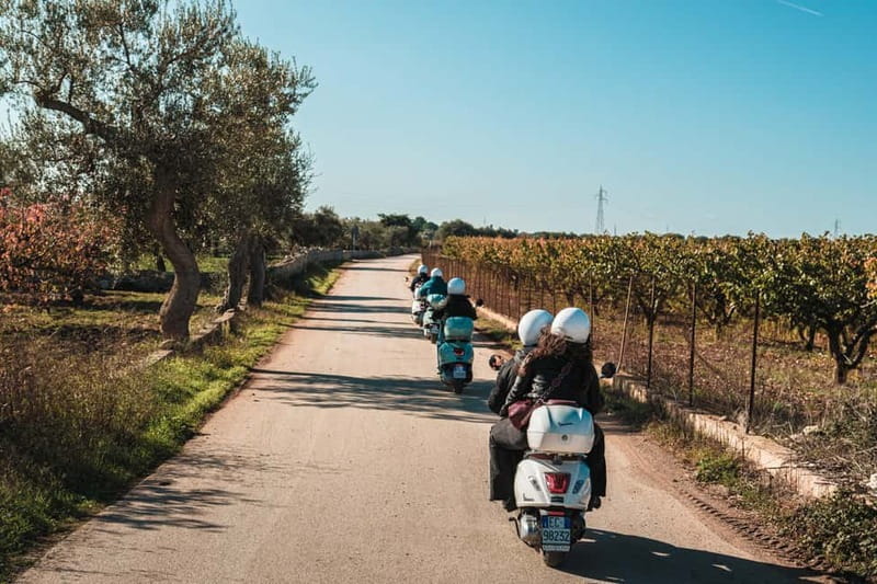 Vespa scenic tour: Trulli and Countryside with tastings in Itria Valley - What riding the Vespa adds to the day