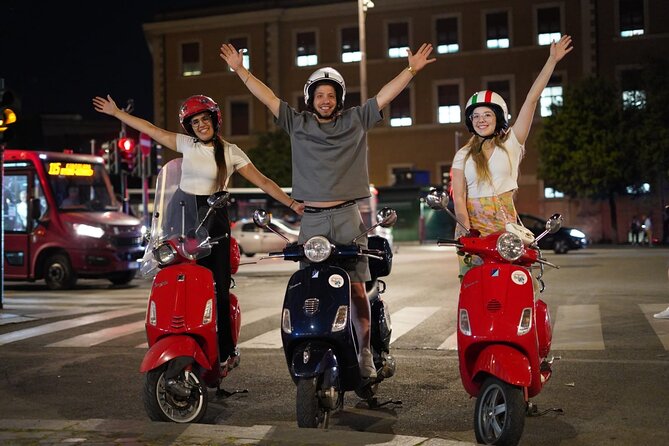 Vespa Scooter Night Tour in Rome with Professional Photographer - Mouth of Truth and Piazza Venezia