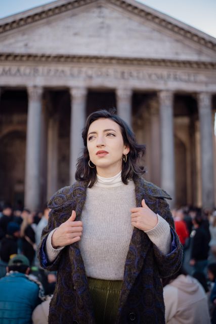 Vespa scooter tour in Rome with Pro-Photographer - A Vespa ride with a useful purpose