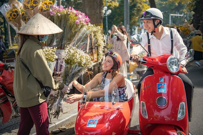 Vespa Sidecar Sightseeing and Cuisine Tour in Hanoi - Hoan Kiem Lake and the final stories