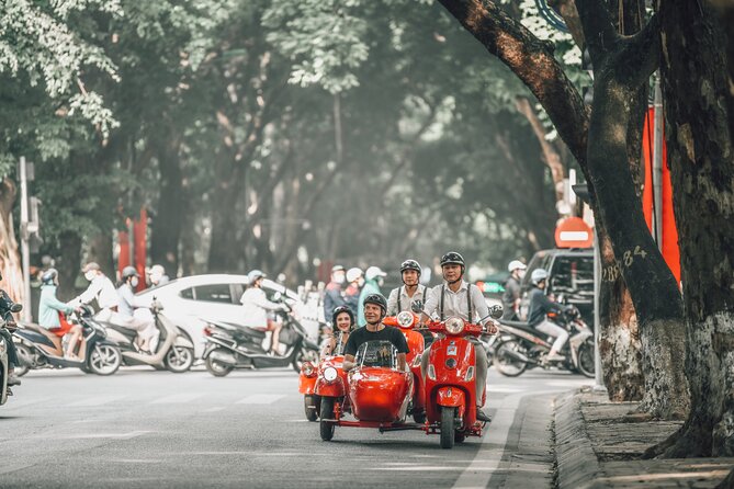Vespa Sidecar Sightseeing Tour in Hanoi - Why a Vespa sidecar works so well in Hanoi