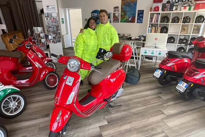 Vespa tour adventure on the lake - The licence issue deserves extra attention