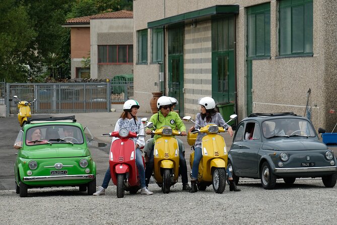 Vespa Tour with Lunch&Chianti Winery from Siena - Riding from Siena into the Chianti hills