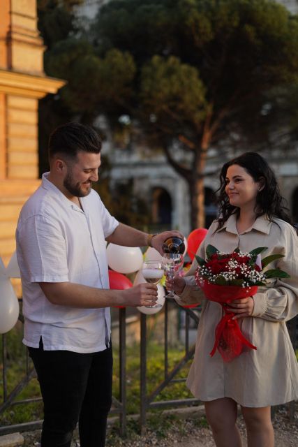 Vespa - Wine and Photography service in Rome - Why the Vespa format works so well in Rome